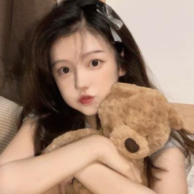 窗户上的阴影